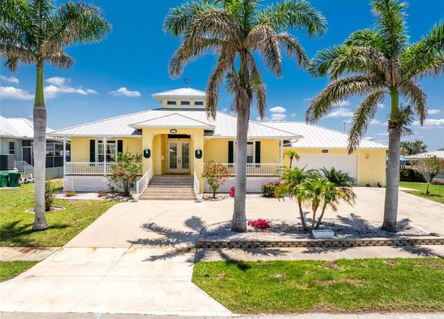 Property at 233 Beeney Rd SE, Port Charlotte, FL 33952, 3 beds, 3 baths