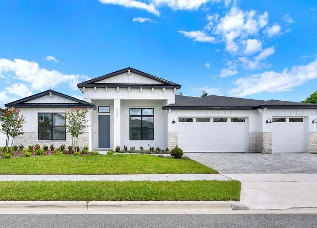 Property at 9241 Eagles Perch Pl, Orlando, FL 32825, 5 beds, 4 baths