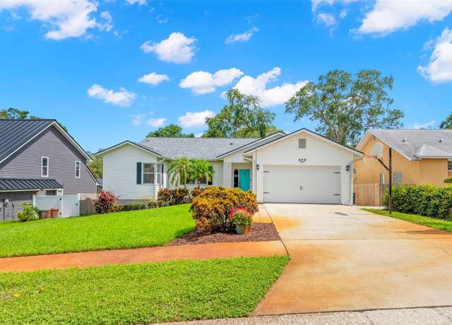 Property at 859 Harbor Hill Dr, Safety Harbor, FL 34695, 4 beds, 2 baths