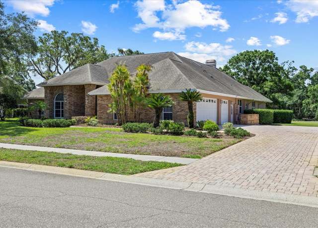 Property at 888 Royal Birkdale Dr, Tarpon Springs, FL 34688, 4 beds, 3 baths