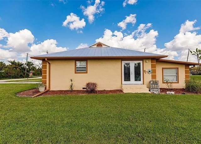 Property at 3400 Dawson Ln, Punta Gorda, FL 33950, 3 beds, 2 baths