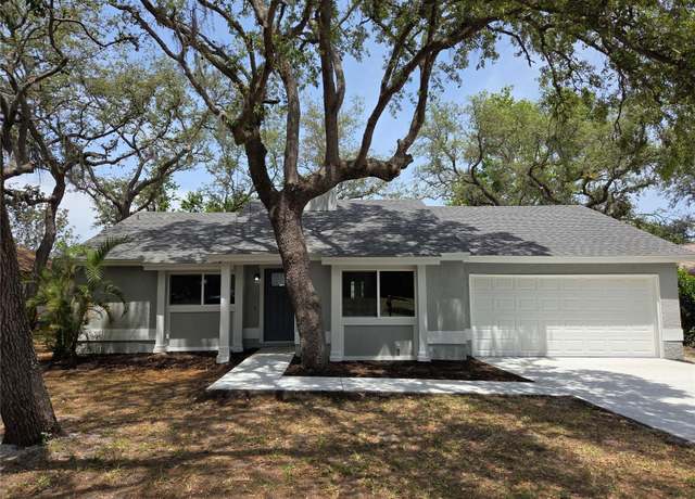 Property at 161 Wildwood Dr, Sanford, FL 32773, 3 beds, 2 baths
