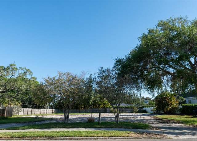 Property at 1020 Snell Isle Blvd NE, St Petersburg, FL 33704