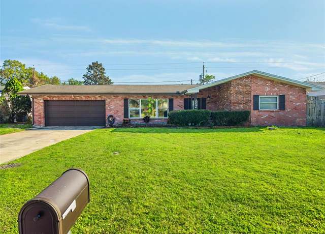 Property at 2484 Roberta St, Largo, FL 33771, 3 beds, 2 baths
