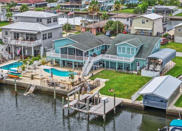 Property at 3337 Mangrove Dr, Hernando Beach, FL 34607, 4 beds, 3 baths