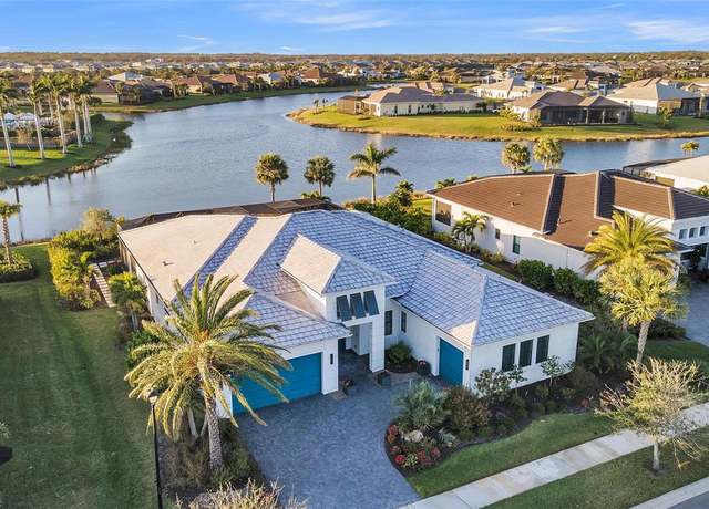 Property at 4779 Pastel Ct, Sarasota, FL 34240, 4 beds, 3 baths