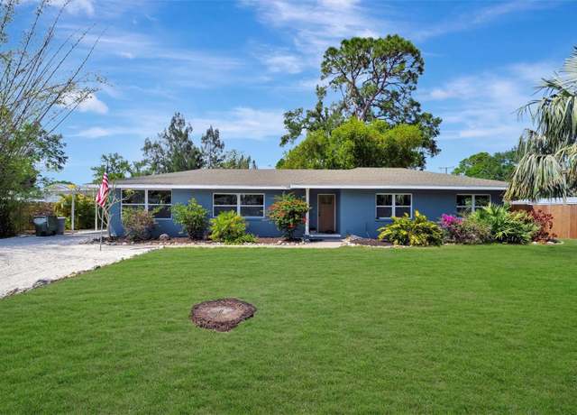 Property at 3902 11th Ave W, Bradenton, FL 34205, 5 beds, 3 baths