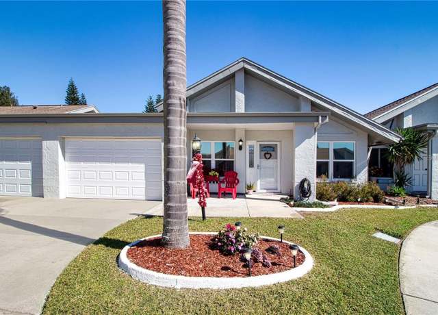 Property at 104 Carswell Cir #10, Sun City Center, FL 33573, 2 beds, 2 baths
