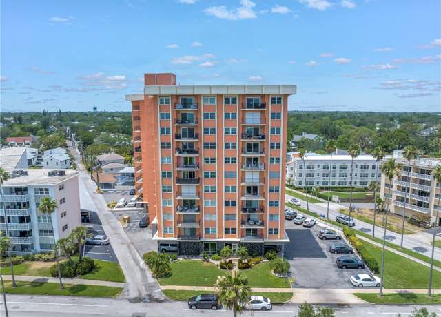 Property at 1120 N Shore Dr NE #201, St Petersburg, FL 33701, 2 beds, 2 baths