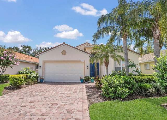 Property at 6315 43rd Ct E, Sarasota, FL 34243, 3 beds, 2 baths