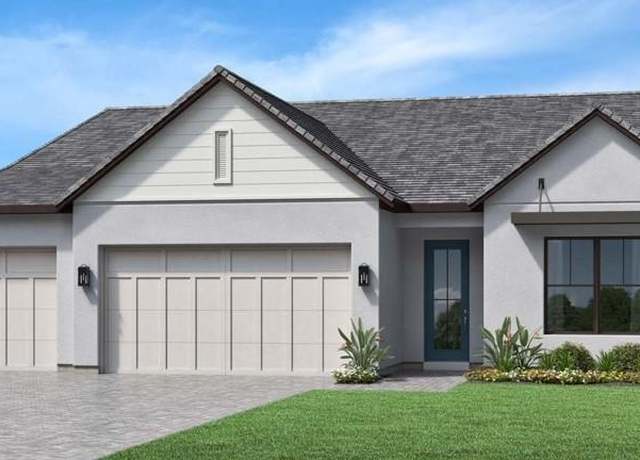Property at 2521 Waterfront Cir, Sarasota, FL 34240, 3 beds, 2.5 baths