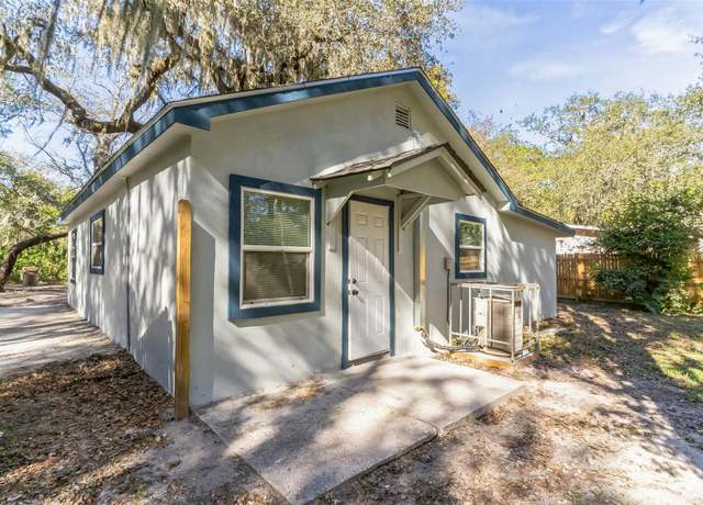 Property at 6310 Belle Isles Dr, Groveland, FL 34736, 3 beds, 2 baths