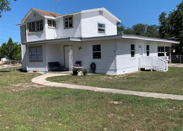 Property at 402 S Franklin St, Sebring, FL 33870, 3 beds, 3 baths