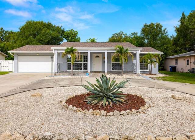 Property at 7000 21st St N, St Petersburg, FL 33702, 4 beds, 2 baths