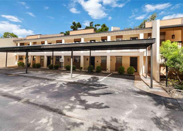 Property at 2522 Clubhouse Dr #204, Sarasota, FL 34232, 2 beds, 2 baths