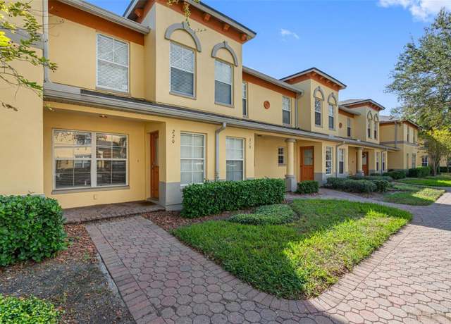 Property at 220 Coquina Bay Dr, St Petersburg, FL 33705, 2 beds, 2.5 baths