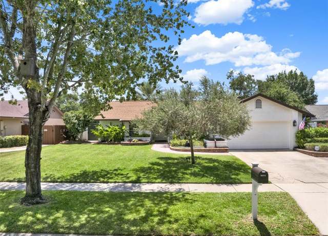 Property at 9473 Palm Tree Dr, Windermere, FL 34786, 3 beds, 2 baths