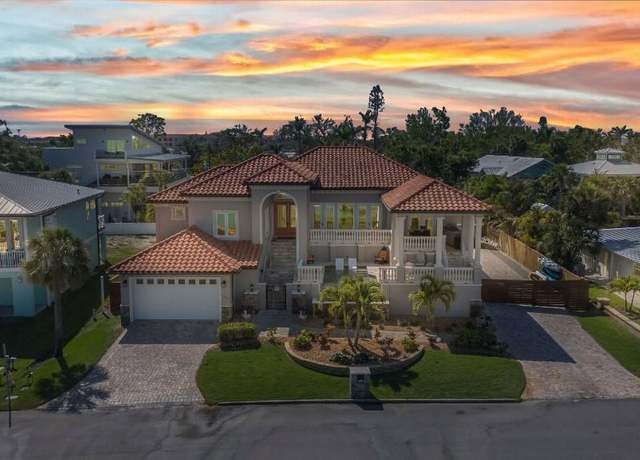 Property at 107 Sunset Dr, Nokomis, FL 34275, 3 beds, 4 baths