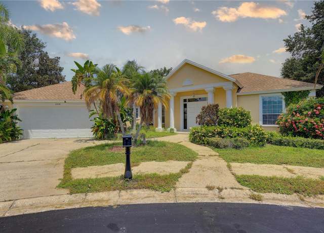 Property at 2208 Hampstead Ct, Safety Harbor, FL 34695, 4 beds, 4 baths