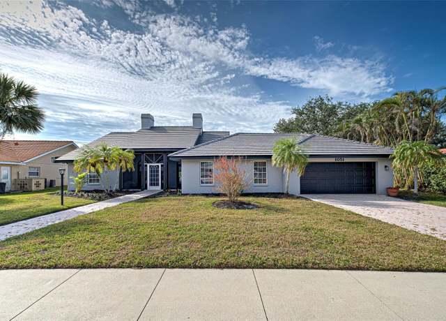 Property at 1051 Truman St, Nokomis, FL 34275, 3 beds, 3 baths