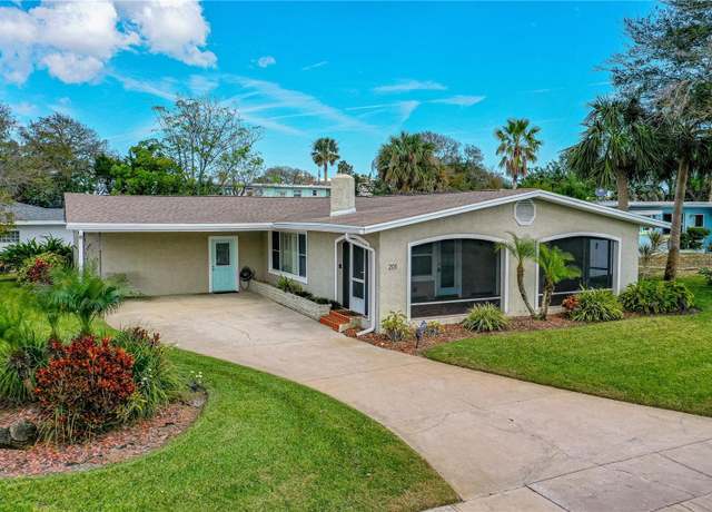 Property at 201 Woodland Ave, Daytona Beach, FL 32118, 4 beds, 3 baths