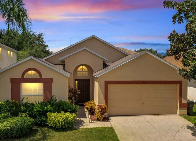 Property at 16608 Rising Star Dr, Clermont, FL 34714, 4 beds, 2 baths