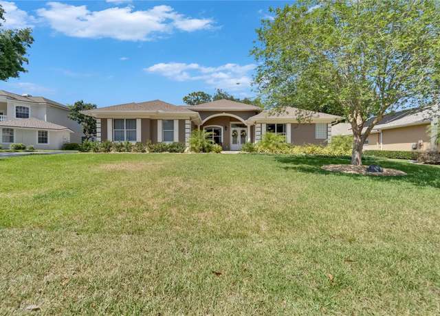 Property at 3060 Sutton Woods Dr, Plant City, FL 33566, 4 beds, 3 baths