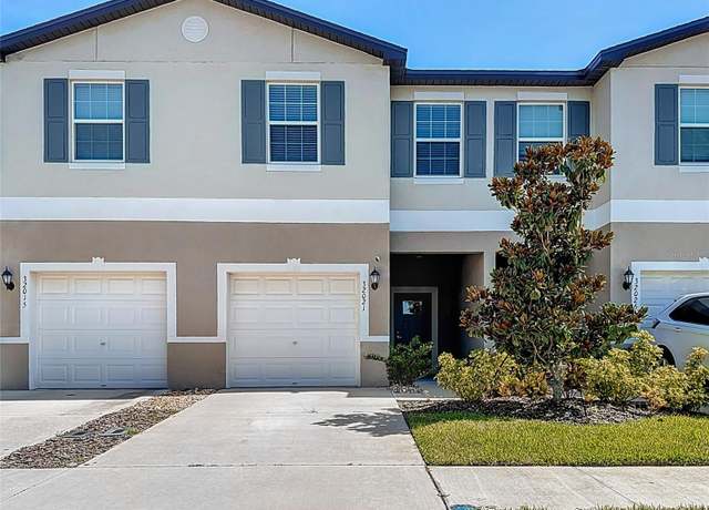 Property at 32021 Powderpuff Mimosa Dr, San Antonio, FL 33576, 3 beds, 2.5 baths