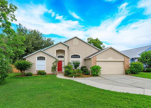 Property at 300 Churchill Dr, Longwood, FL 32779, 4 beds, 2 baths