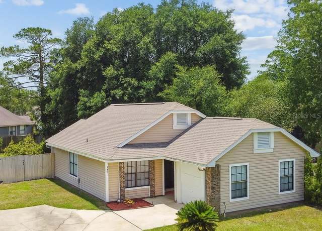 Property at 145 Lakeside Cir, Sanford, FL 32773, 2 beds, 2 baths