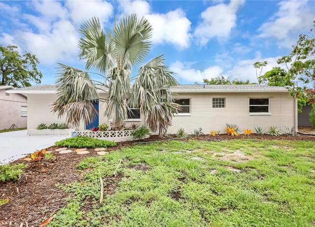 Property at 821 52nd Ave S, St Petersburg, FL 33705, 3 beds, 2 baths