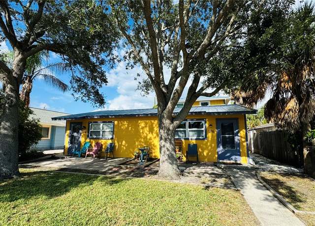 Property at 3114 Dupont St S, Gulfport, FL 33707, 4 beds, 3 baths