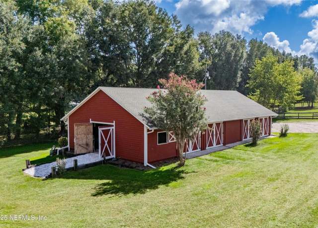 Property at 9311 NW 143rd St, Alachua, FL 32615, 4 beds, 3.5 baths