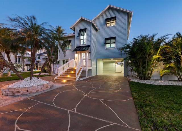 Property at 13936 Harbor View Dr, Seminole, FL 33776, 3 beds, 3 baths