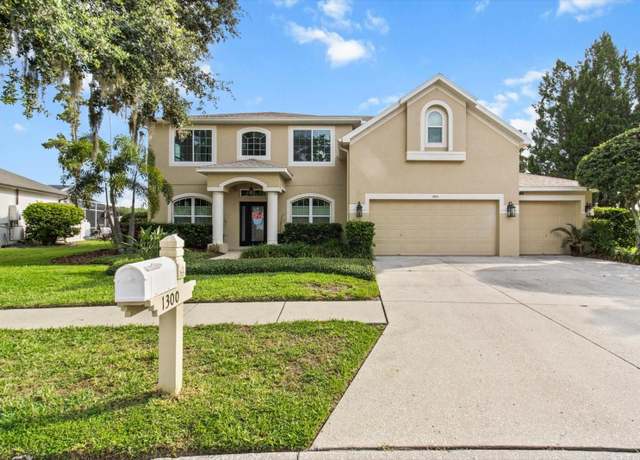 Property at 1300 Wyndham Lakes Dr, Odessa, FL 33556, 5 beds, 3.5 baths