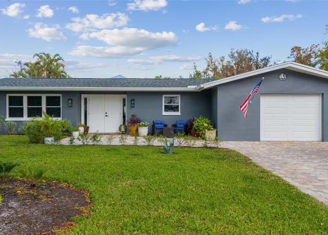 Property at 1121 Vesper Dr, Fort Myers, FL 33901, 3 beds, 2 baths