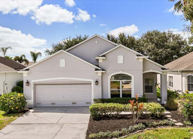 Property at 10166 Hidden Dunes Ln, Orlando, FL 32832, 4 beds, 2 baths