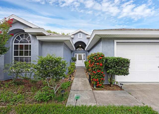 Property at 4970 Abaco Dr, Tavares, FL 32778, 4 beds, 3 baths
