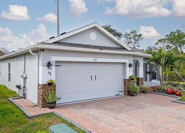 Property at 3371 Reedy Glen Dr, Kissimmee, FL 34758, 4 beds, 2.5 baths