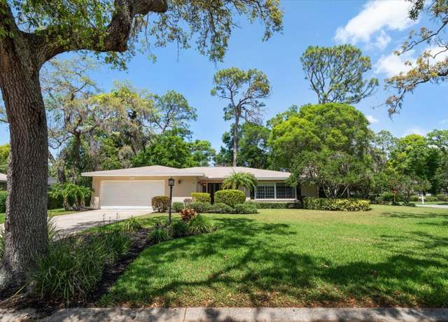 Property at 1431 Normandy Ln, Palm Harbor, FL 34683, 3 beds, 2 baths