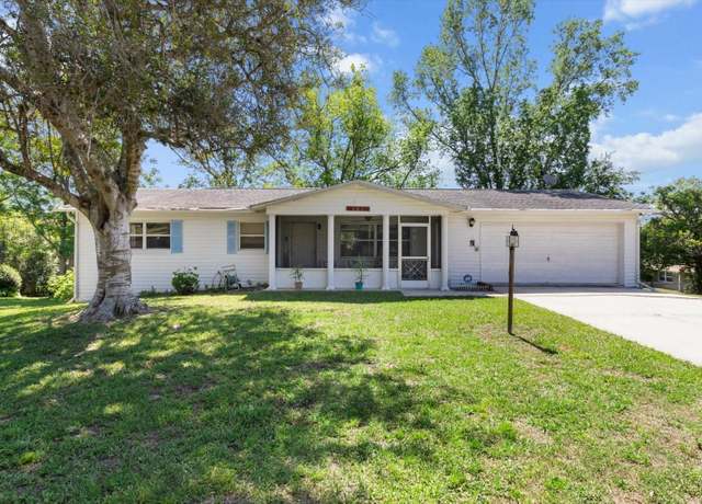 Property at 101 S Lucille St, Beverly Hills, FL 34465, 2 beds, 2 baths