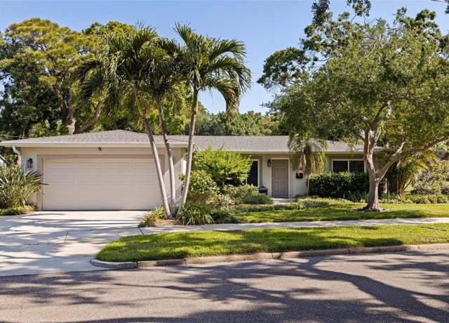 Property at 301 62nd Ave S, St Petersburg, FL 33705, 4 beds, 2 baths