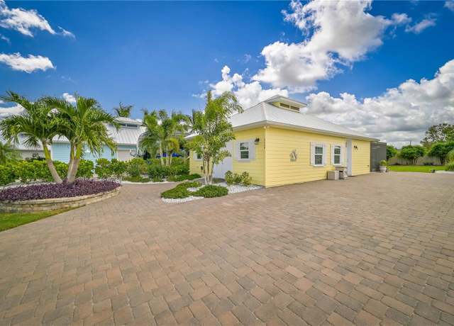 Property at 8664 SW Sand Crane Cir, Arcadia, FL 34269, 1 bed, 1 bath