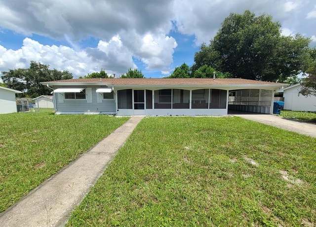 Property at 5040 Essex Ln, Spring Hill, FL 34606, 2 beds, 2 baths