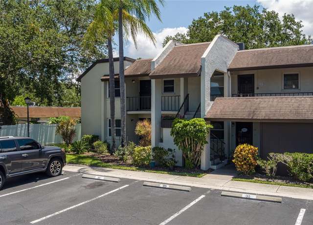 Property at 1100 E Bay Dr #33, Largo, FL 33770, 2 beds, 2 baths