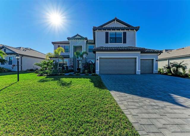 Property at 4852 Coastal Days Ln, Bradenton, FL 34211, 6 beds, 3 baths