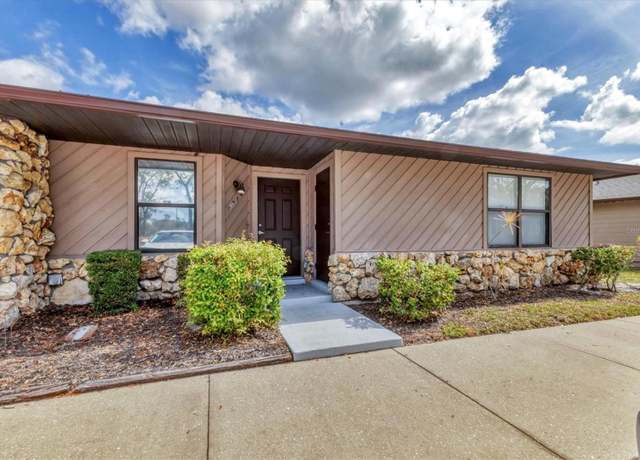Property at 5312 11th Street Cir E, Bradenton, FL 34203, 2 beds, 2 baths