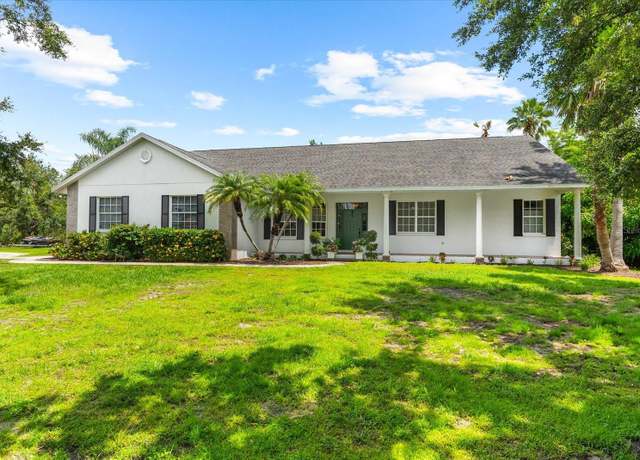 Property at 21705 67th Ave E, Bradenton, FL 34211, 3 beds, 2 baths