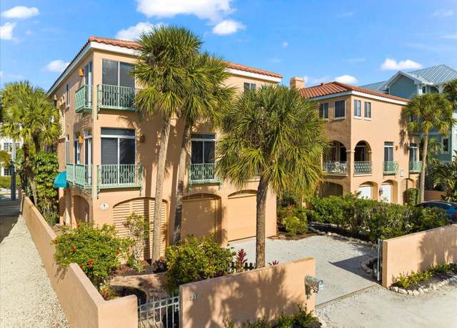 Property at 221 Tenacity Ln, Siesta Key, FL 34242, 3 beds, 2.5 baths