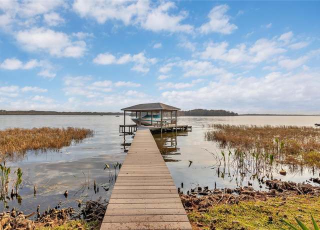 Property at 11619 Lane Park Rd, Tavares, FL 32778, 5 beds, 4 baths